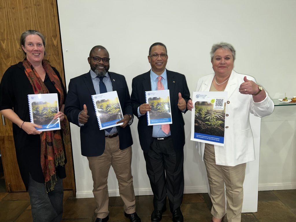 Michelle de Bruyn, Dr Mogale Sebopetsa, Minister Ivan Meyer and Dr Ilse Trautmann