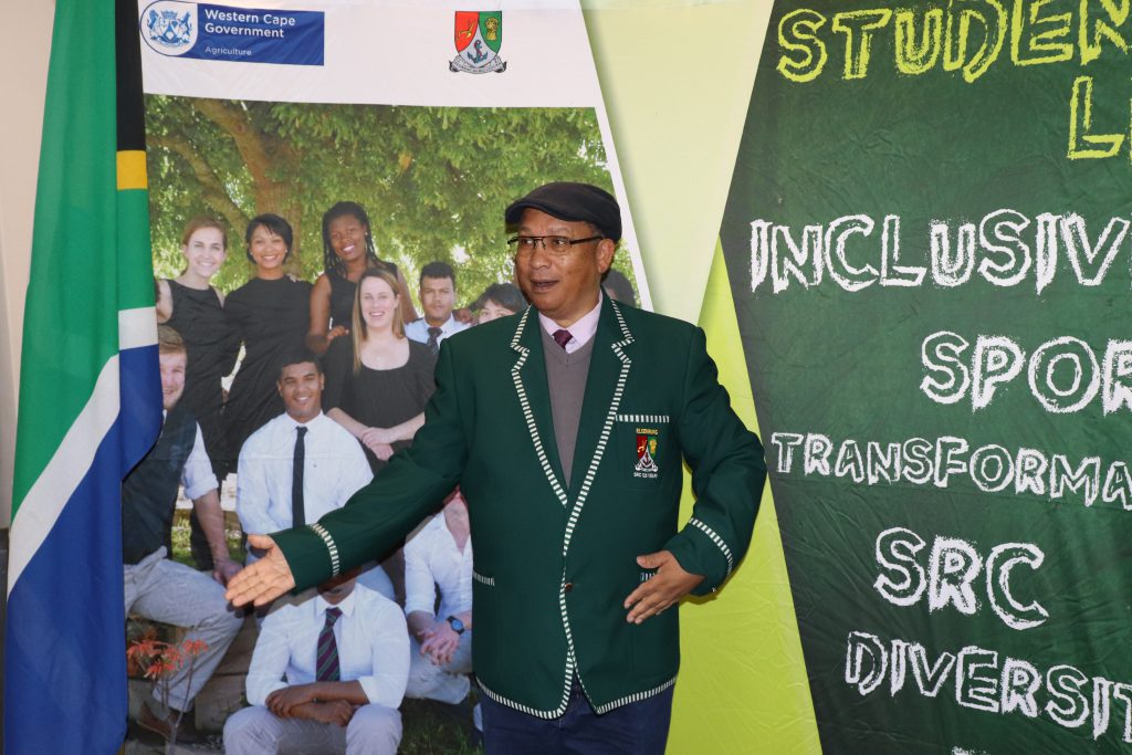 Minister in Elsenburg College Blazer