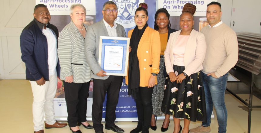 ATTACHED IMAGE FOR MEDIA USE:
IMAGE 1 (From left to right):
Mr Maliviwe Makeleni, Senior Economist, Dr Ilse Trautmann, Deputy Director-General: Agricultural Research and Regulatory Services, Mr Darryl Jacobs, Acting Head of Department, Terri-Lee Kammies, Lead Auditor and Certification Body Manager at QSCERT-SA, Londiwe Thabethe, Head of Marketing and AgriBusiness, Ms Bongiswa Matoti, Programme Manager: Agricultural Economic Services and Mr Zaa-id Rinquest, Food Scientist.